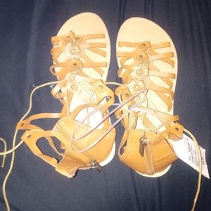 NWT Gladiator Sandals (size 8)